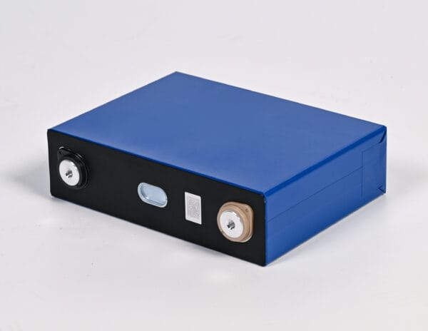 3.2V 180AH Battery Cell – Bild 3